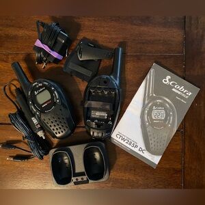 Cobra Walkie Talkie